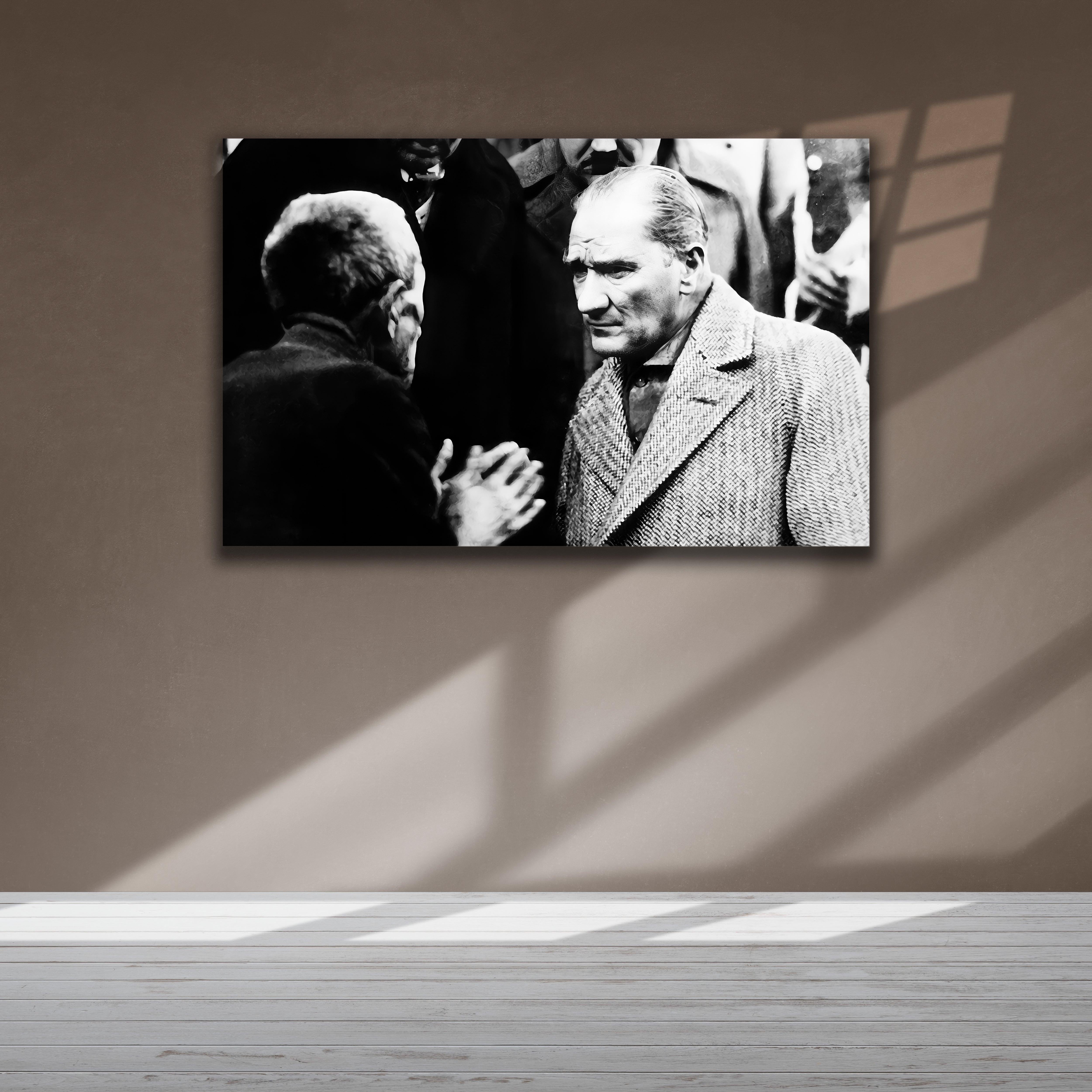 siyah beyaz köylü ve atatürk cam tablo