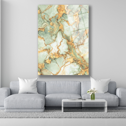 Zümrüt yeşili mermer ve altın damar efektli cam tablo dokusu yakından görünüm