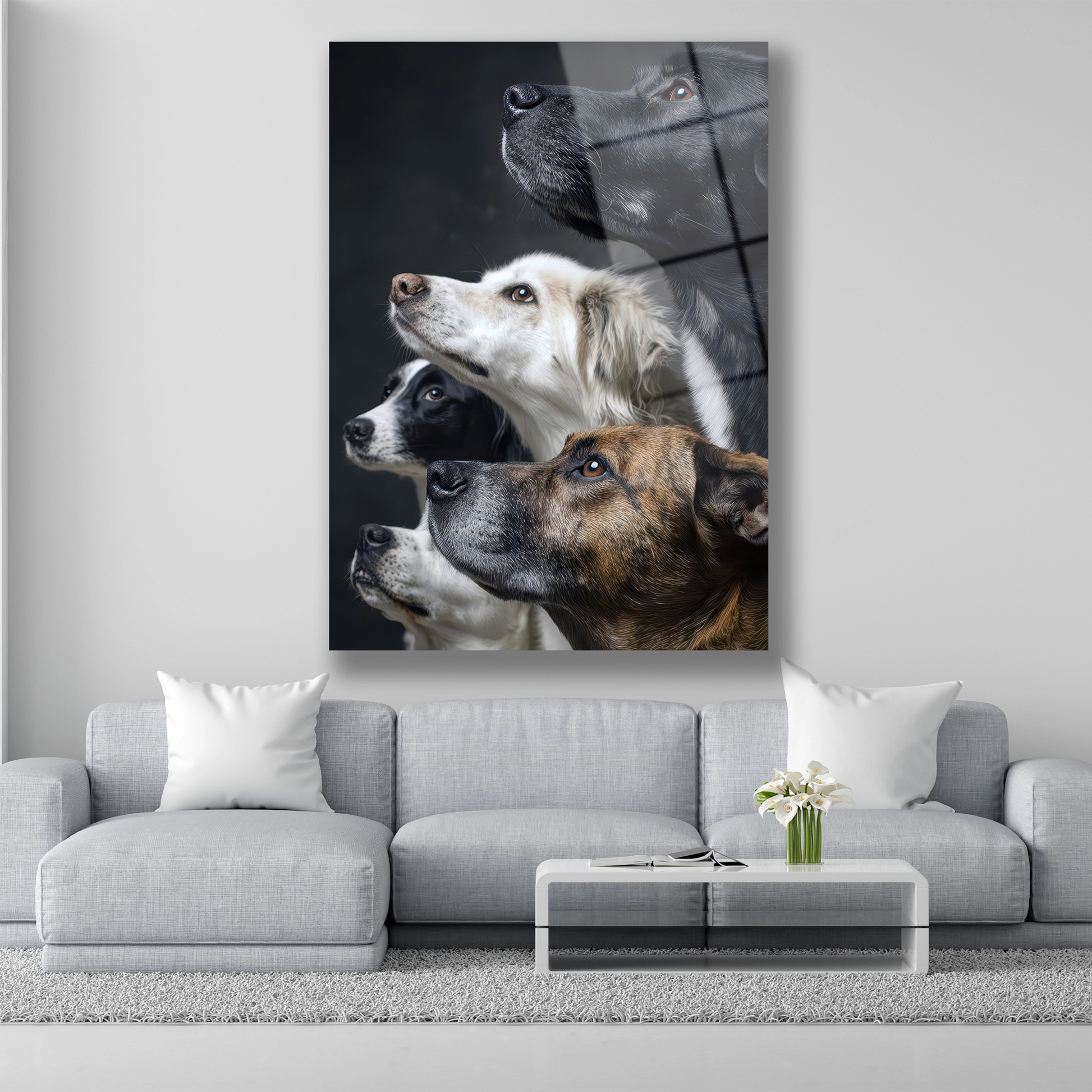 Beş farklı köpek ırkının profil görünümü olan siyah fonlu cam tablo