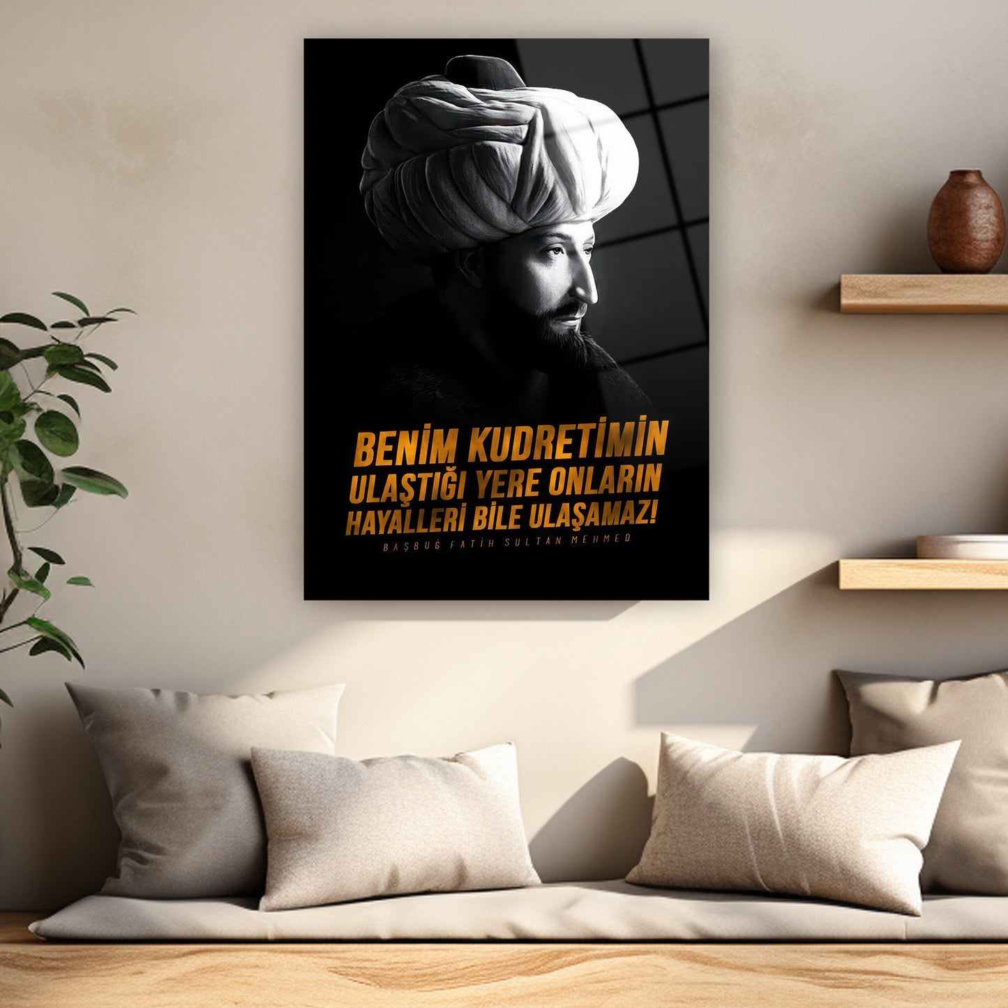 altın sarısı tipografi ve tarihi padişah posteri