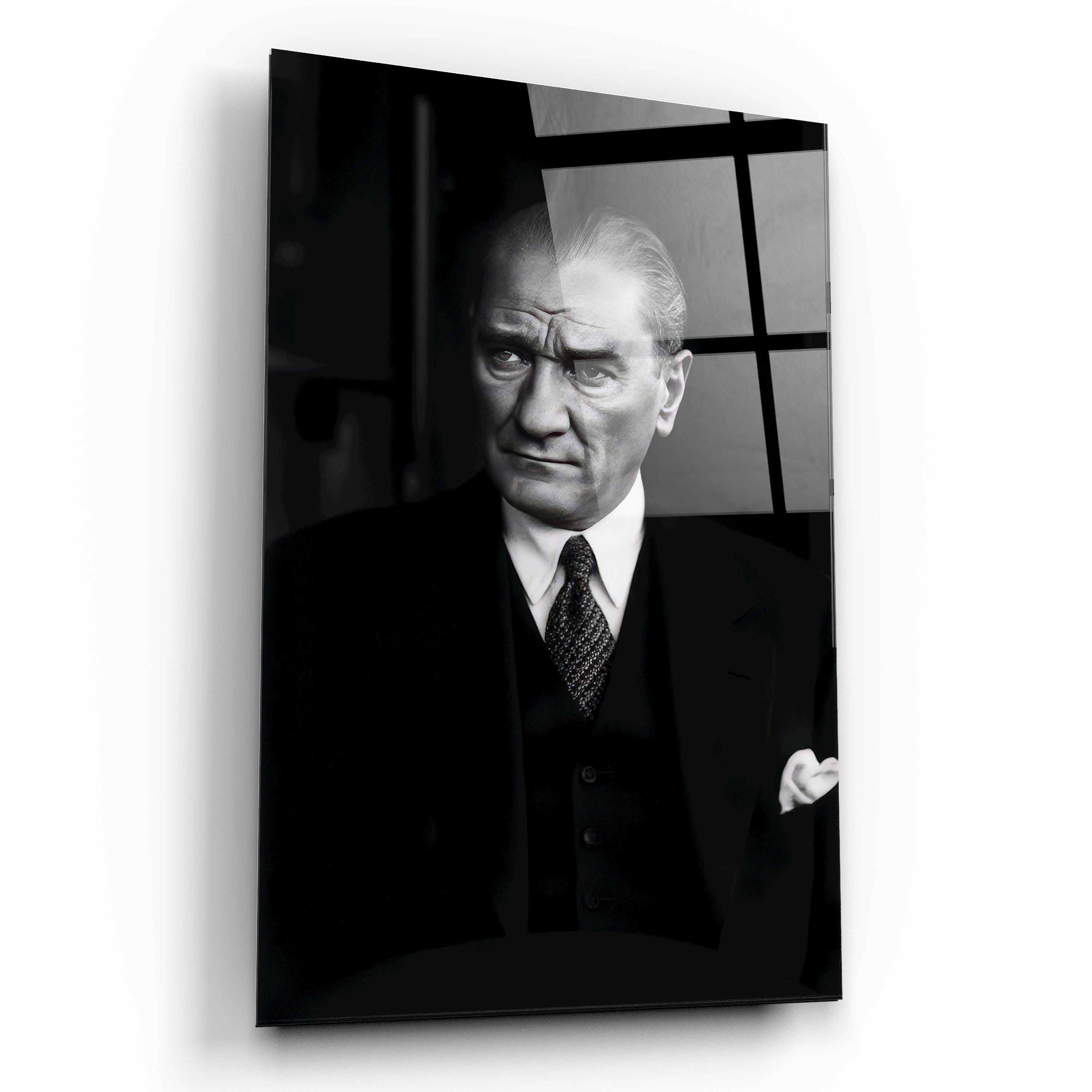 siyah beyaz atatürk portresi