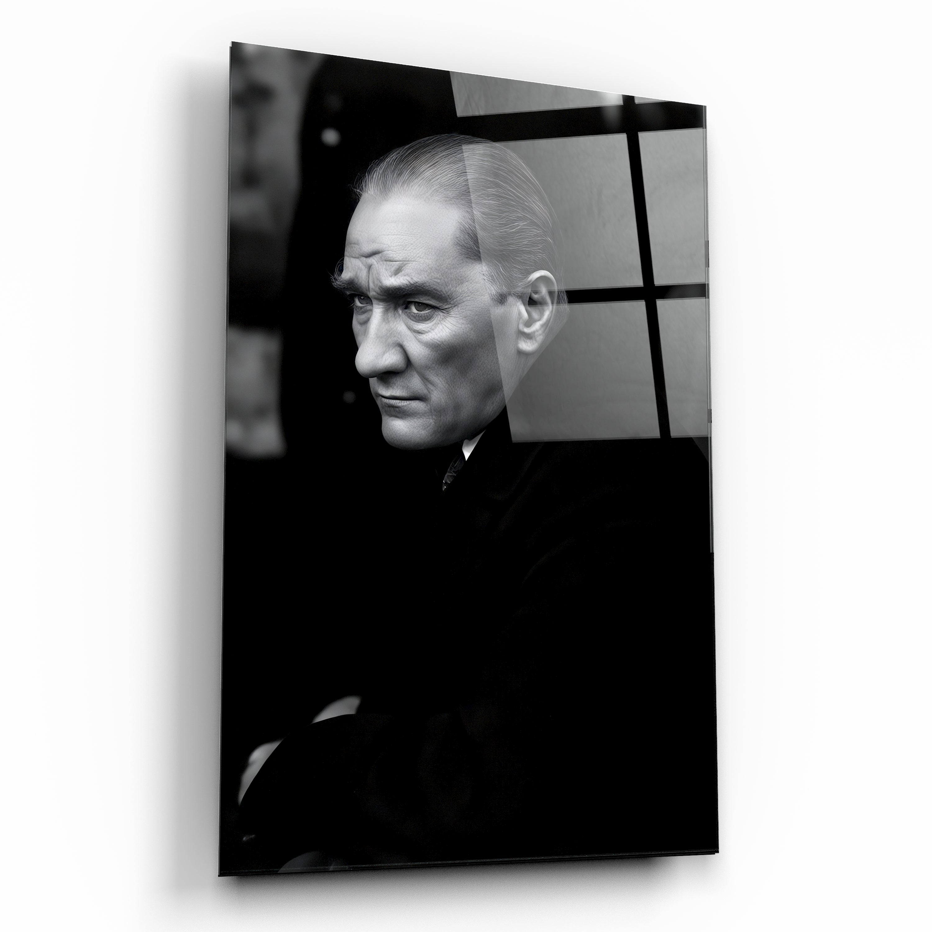 asil duruşlu siyah beyaz atatürk portresi 