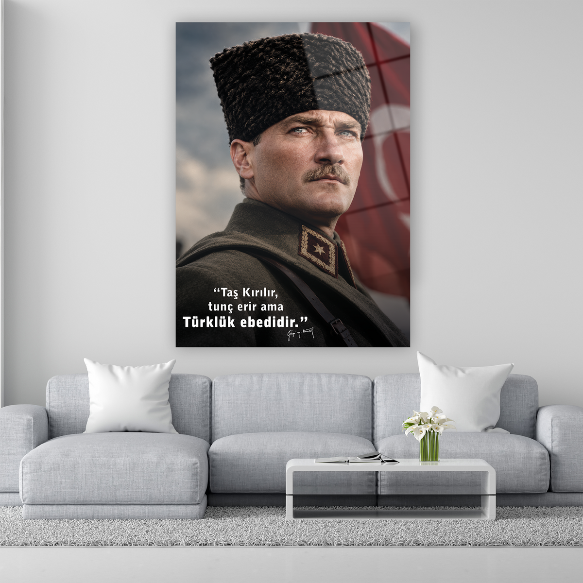 taş kırılır tunç erir ama türklük ebedidir yazılı imzalı atatürk cam tablo