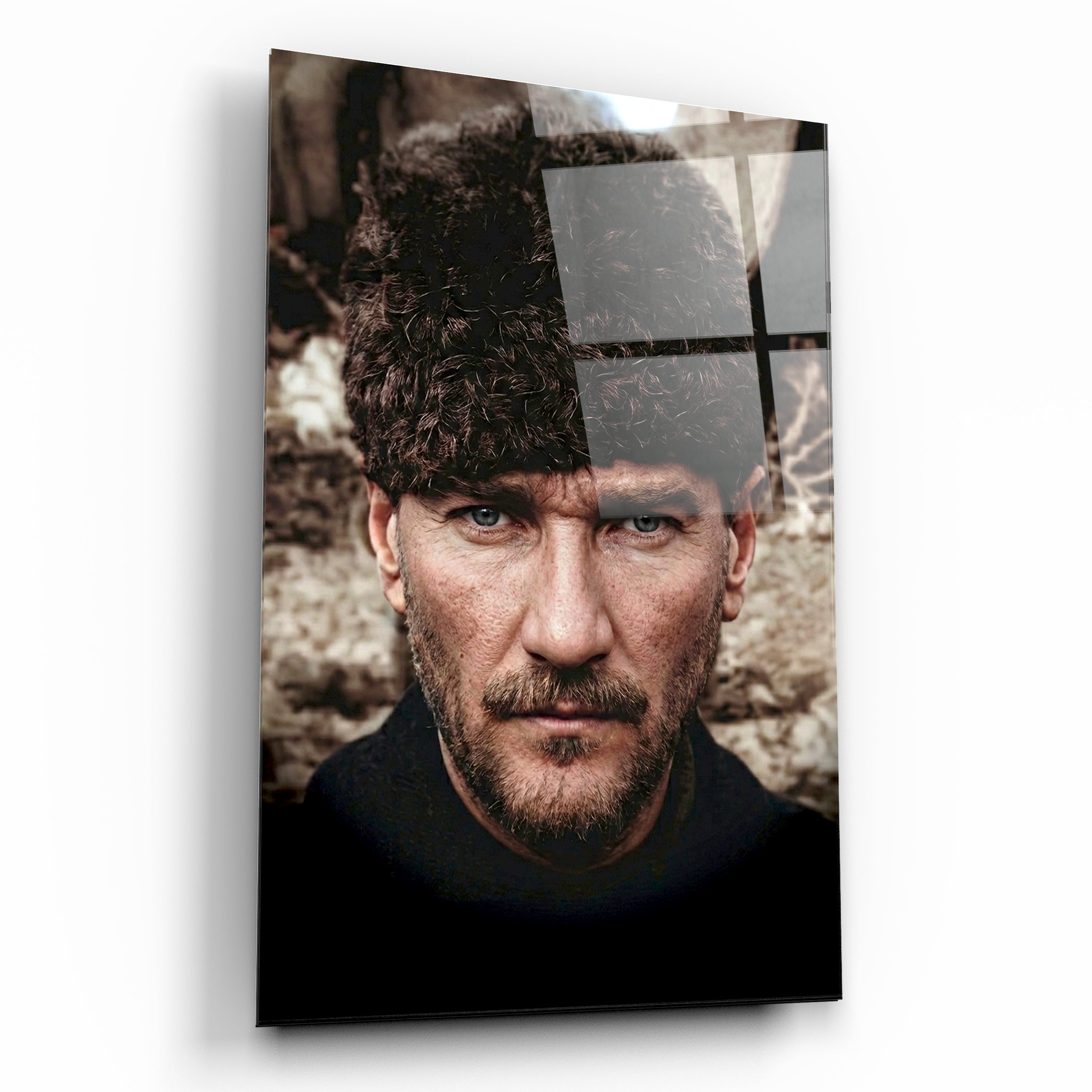 atatürk kalpaklı portresi cam tablo
