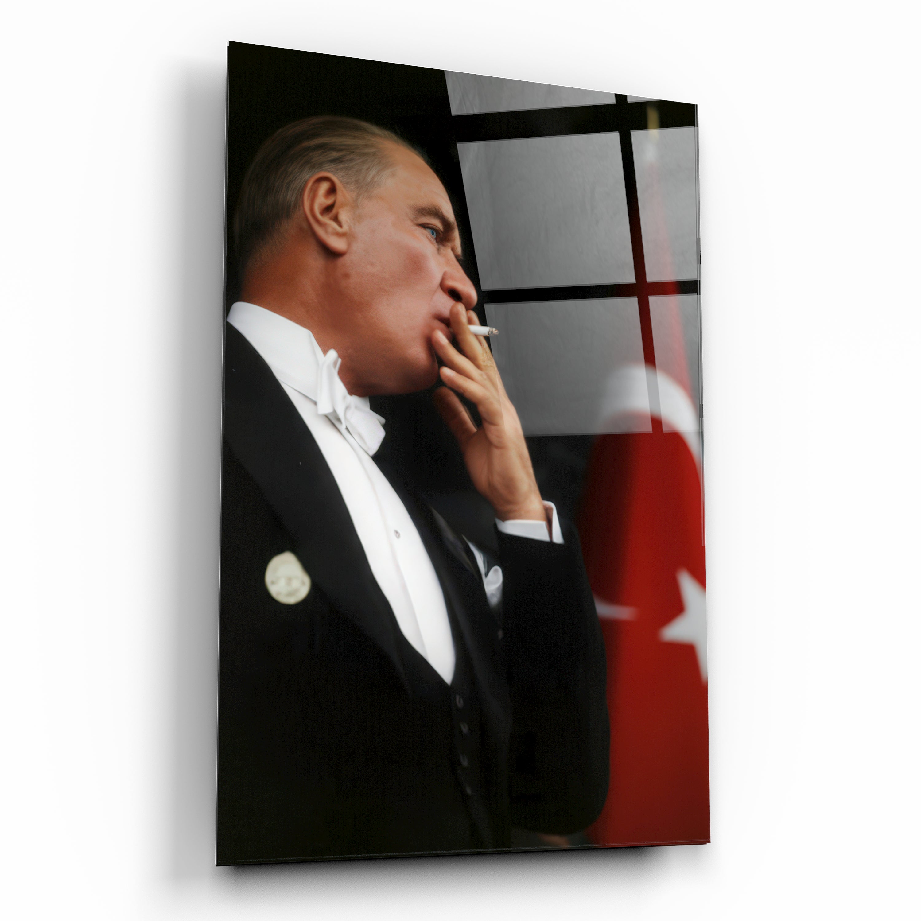 Atatürk Cam Tablo: Büyük Önderin Işıltılı Mirası