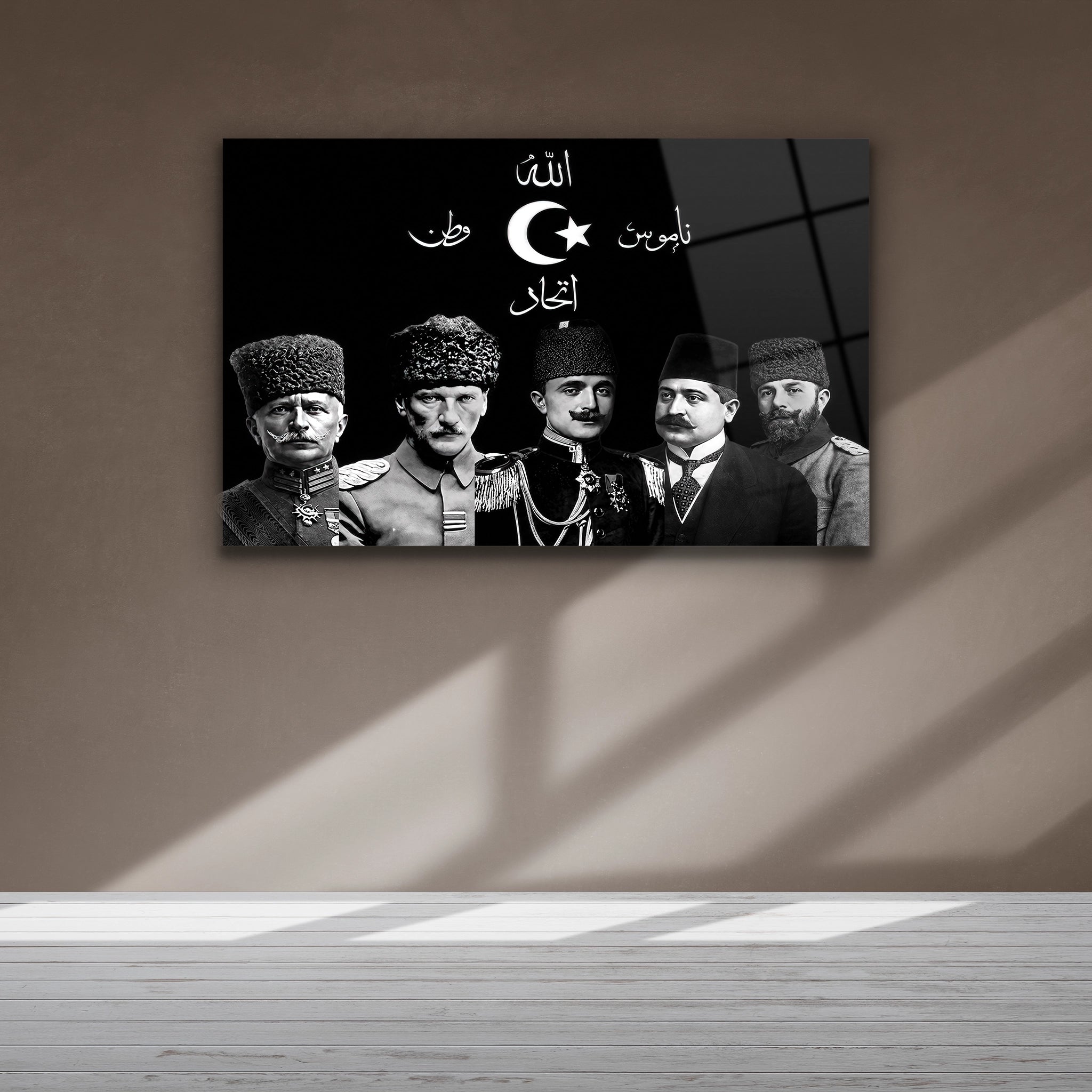 vatan namus temalı karizmatik liderler cam tablo tasarımı