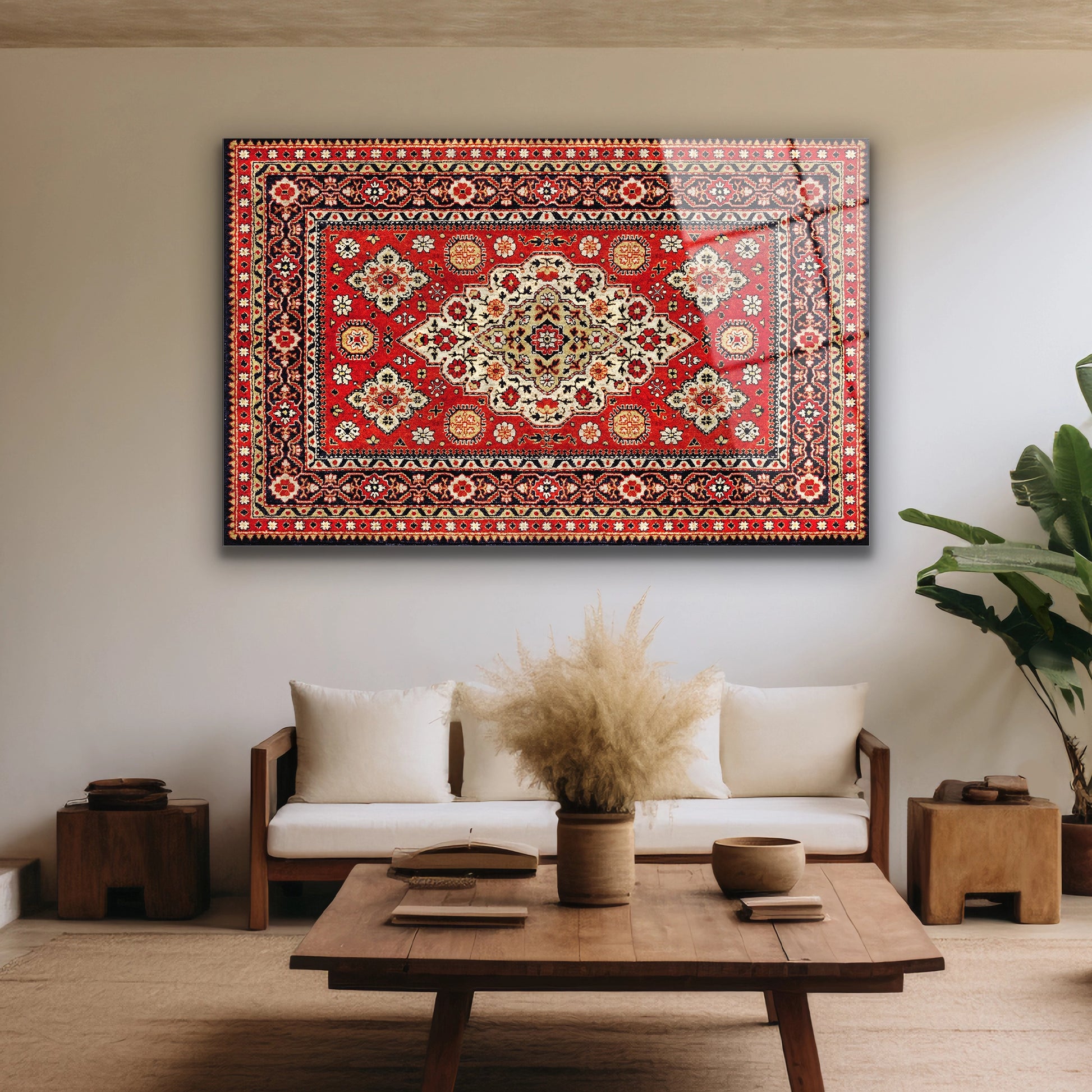 Beyaz duvarlı modern odada asılı geleneksel motifli duvar panosu