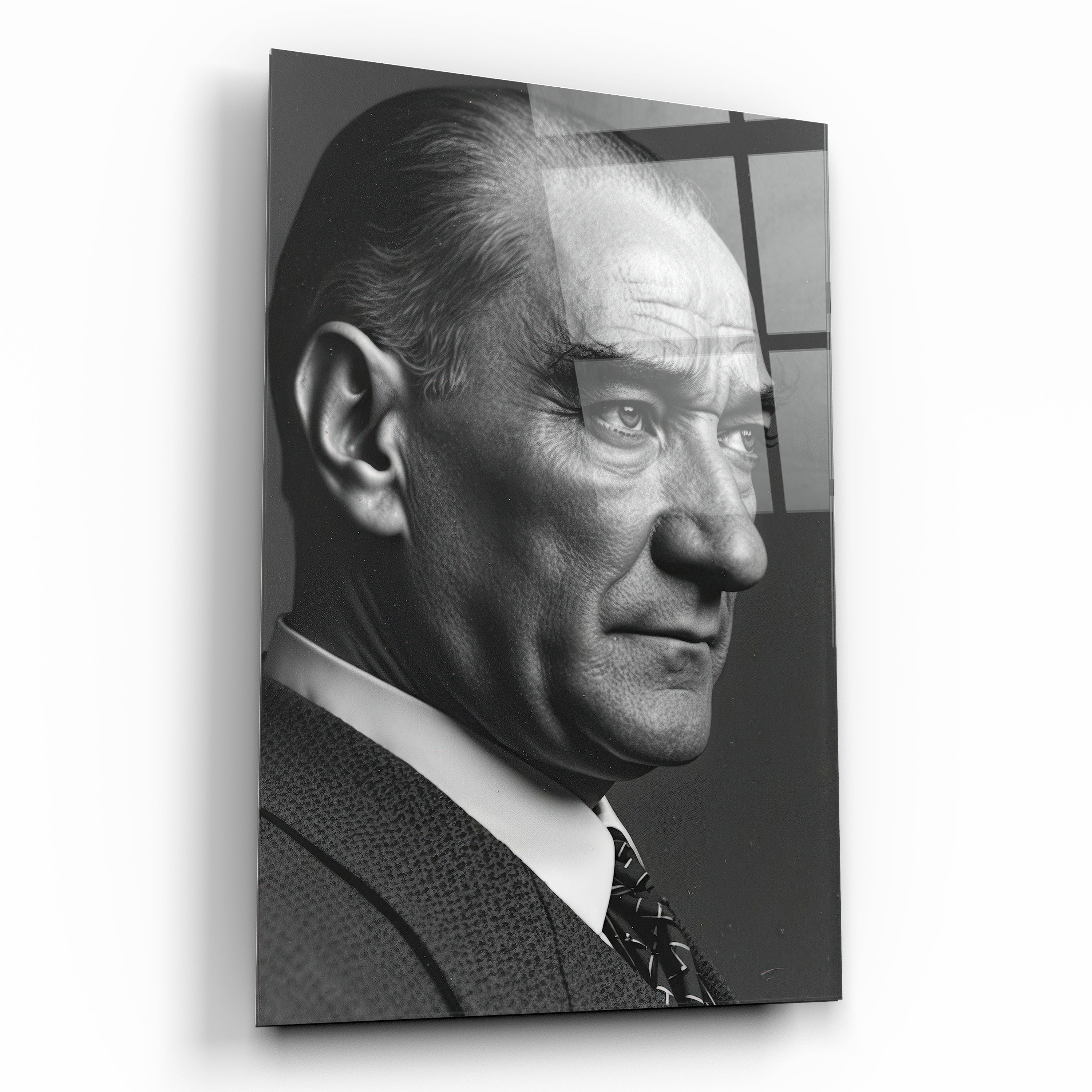 Atatürk Cam Tablo | Siyah Beyaz Portre
