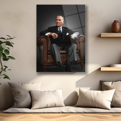 devrim koltuğunda atatürk cam tablo 