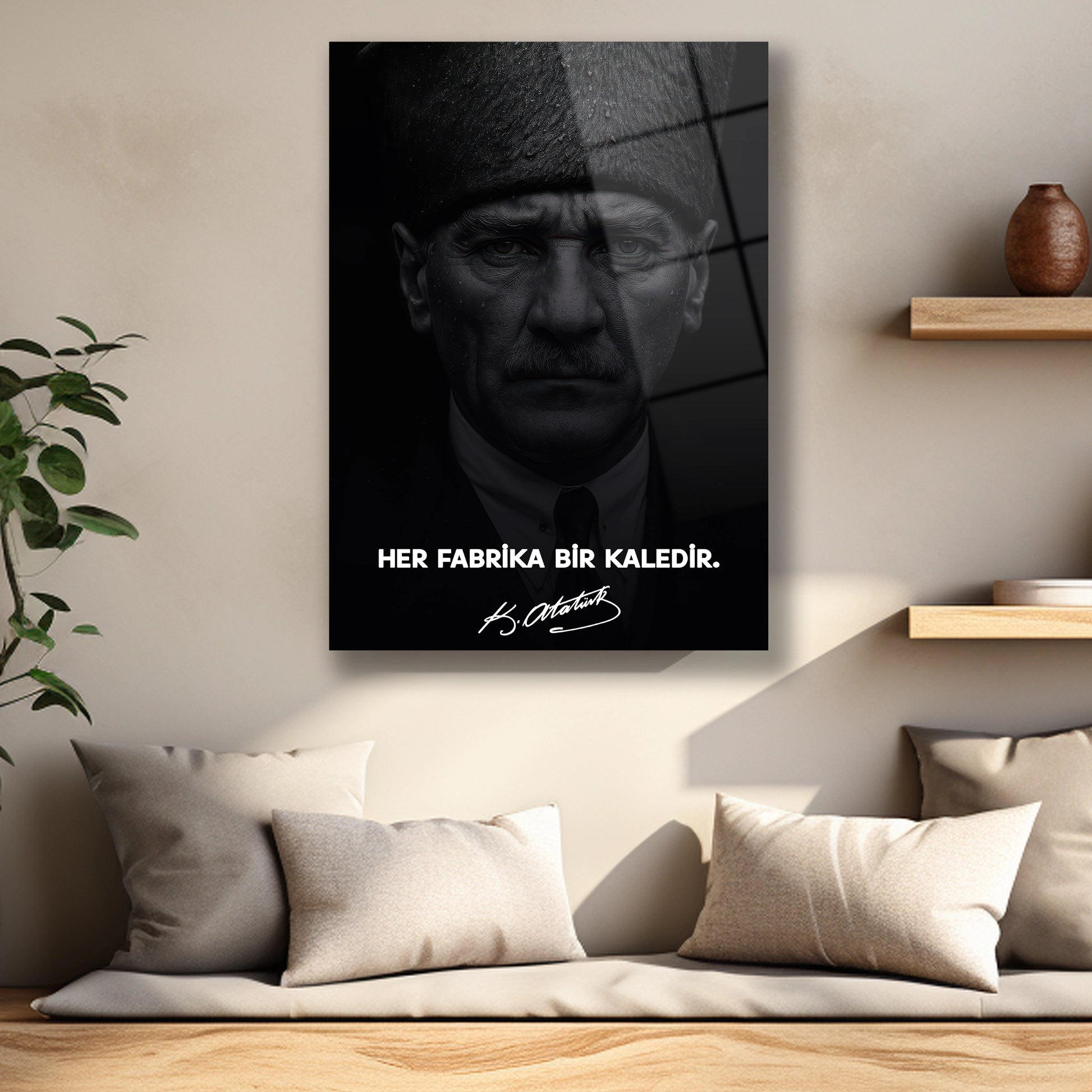 her fabrika bir kaledir atatürk imzalı cam tablo