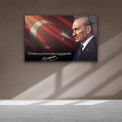 vatanını en çok seven işini en iyi yapandır bayraklı cam tablo