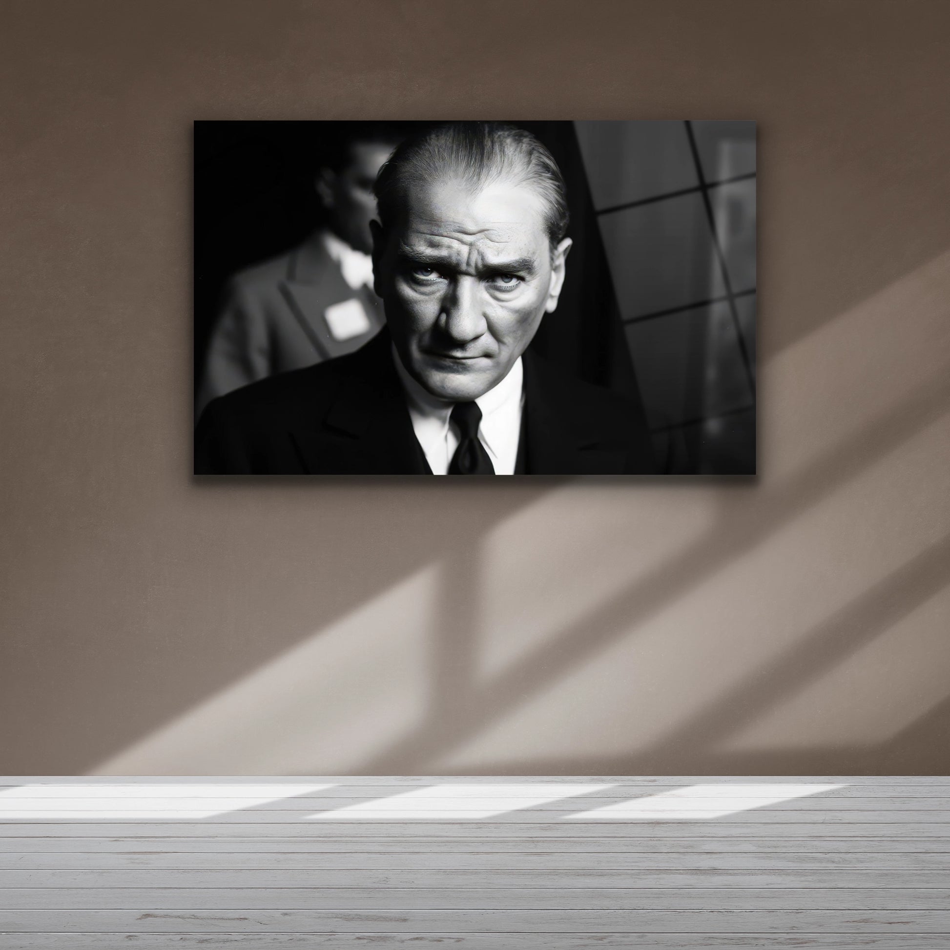 atatürk keskin bakışlı cam tablo