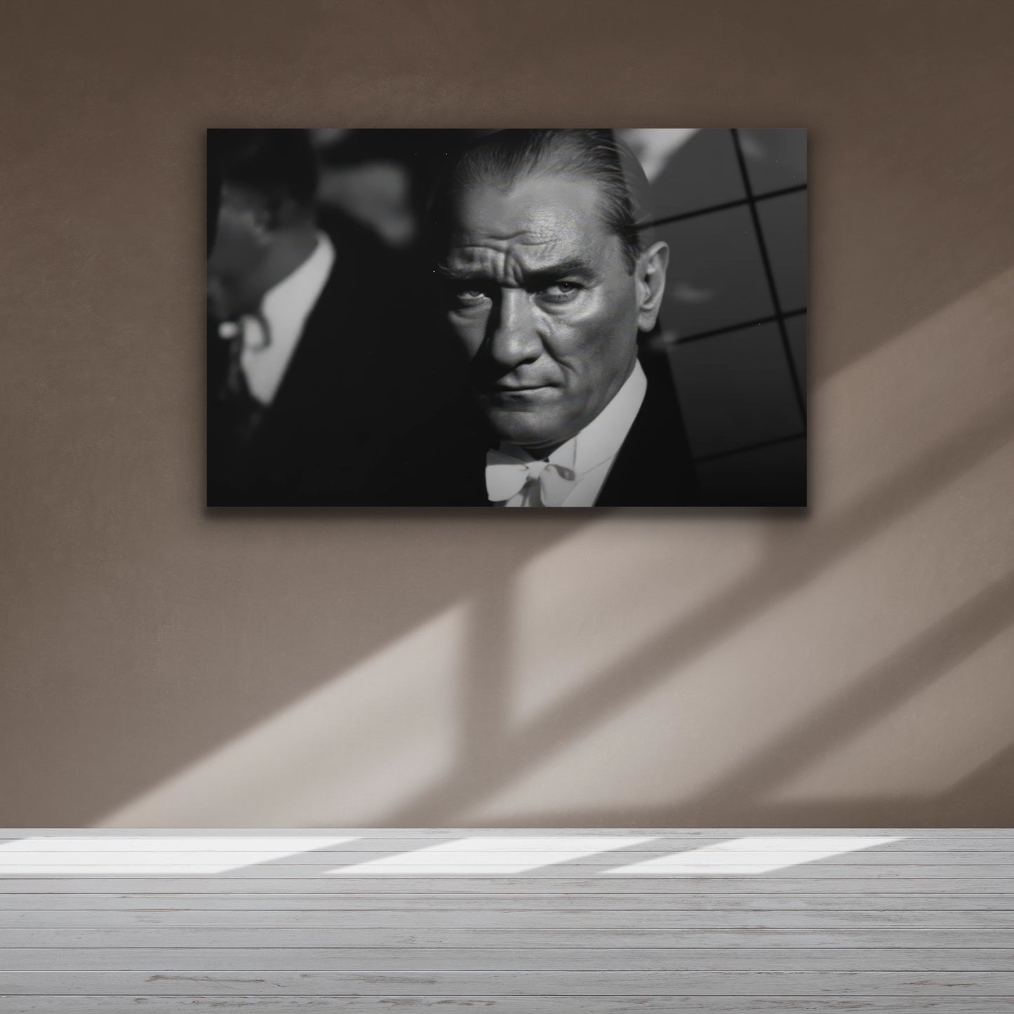 Liderlik  dolu bakışıyla Atatürk cam tablo