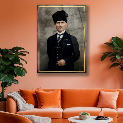 altın çerçeveli cam tablo