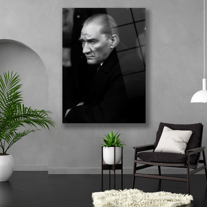 oturan atatürk portesi cam tablo