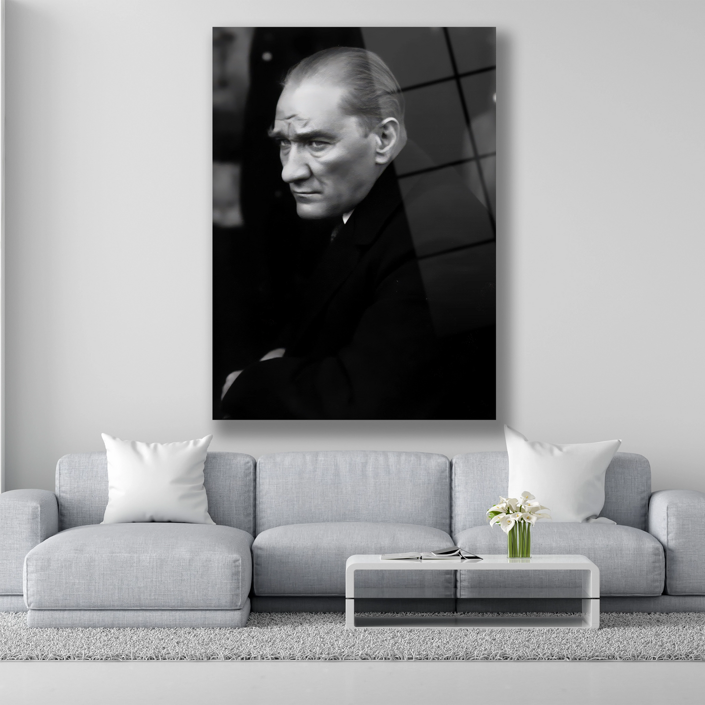 Atatürk'ün asil  duruşunu öne çıkaran portre cam tablo