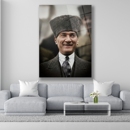 Atatürk neşeli bir an cam tablo