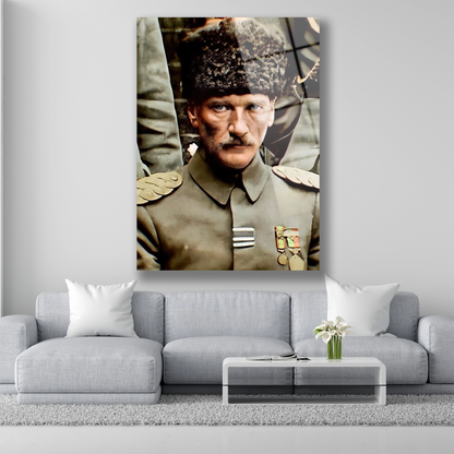 Askeri Mustafa Kemal Atatürk'ün cephe portresi cam tablo 