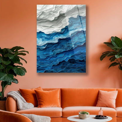 Gri koltuklu modern salonda asılı mavi dalga desenli cam duvar dekoru