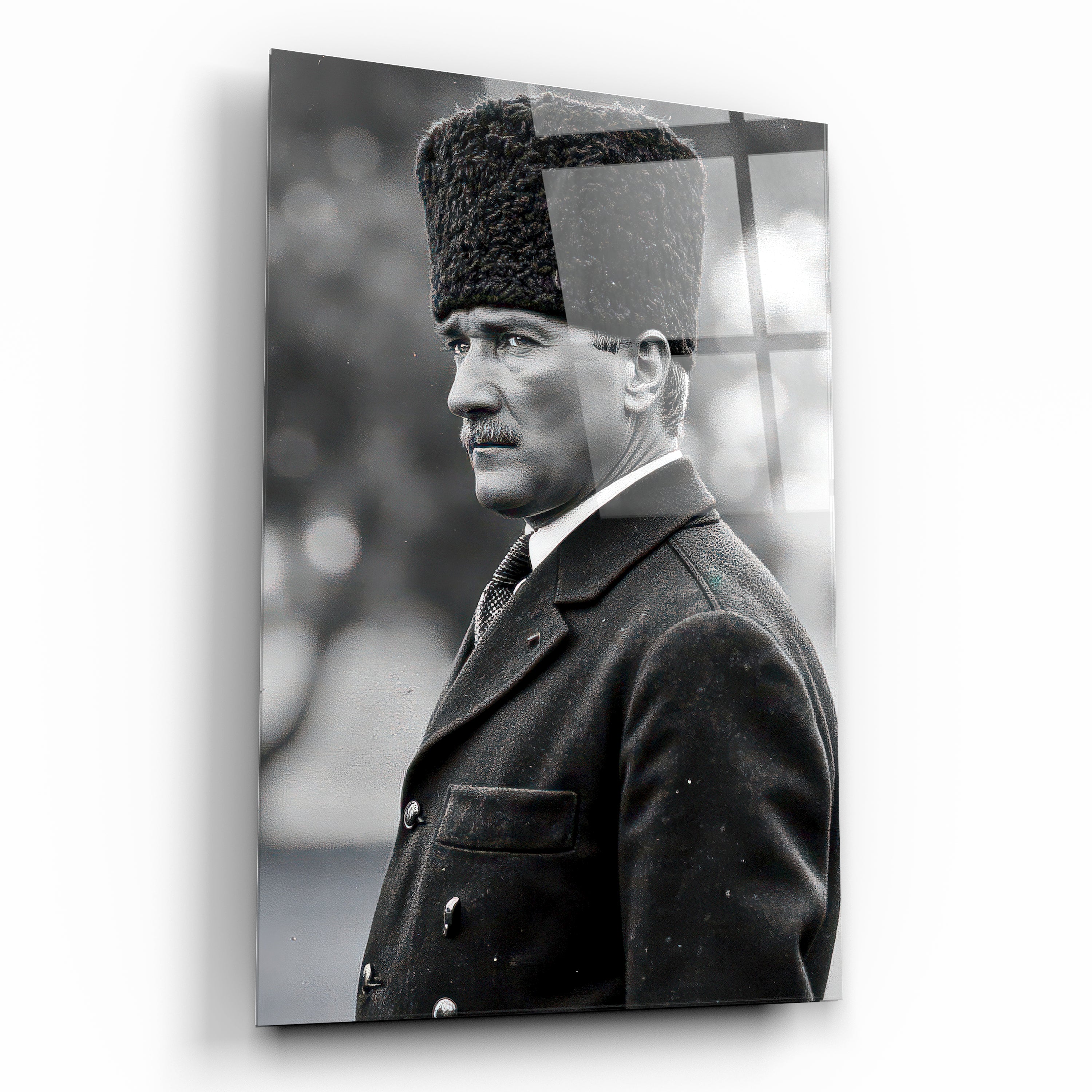 Kalpaklı Mustafa Kemal Atatürk Portresi Cam Tablo
