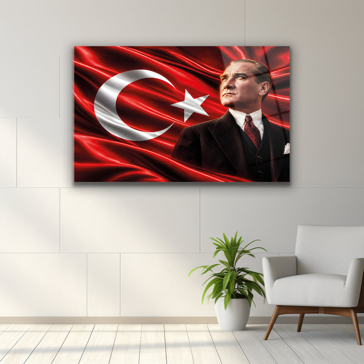 Büyük beyaz ay yıldız ve klasik siyah takım elbiseli portre kompozisyonu