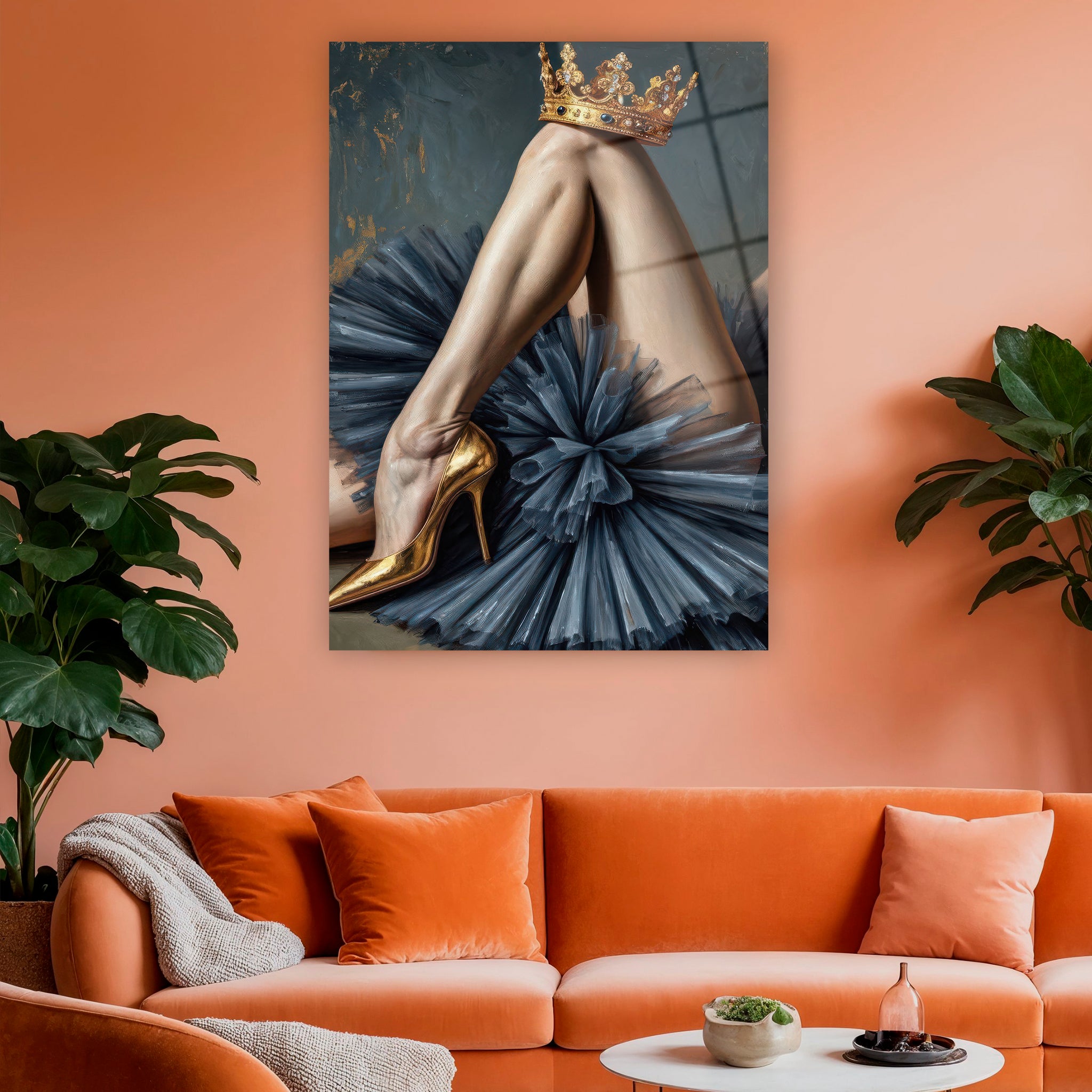 altın stiletto ve siyah tütü duvar dekoru