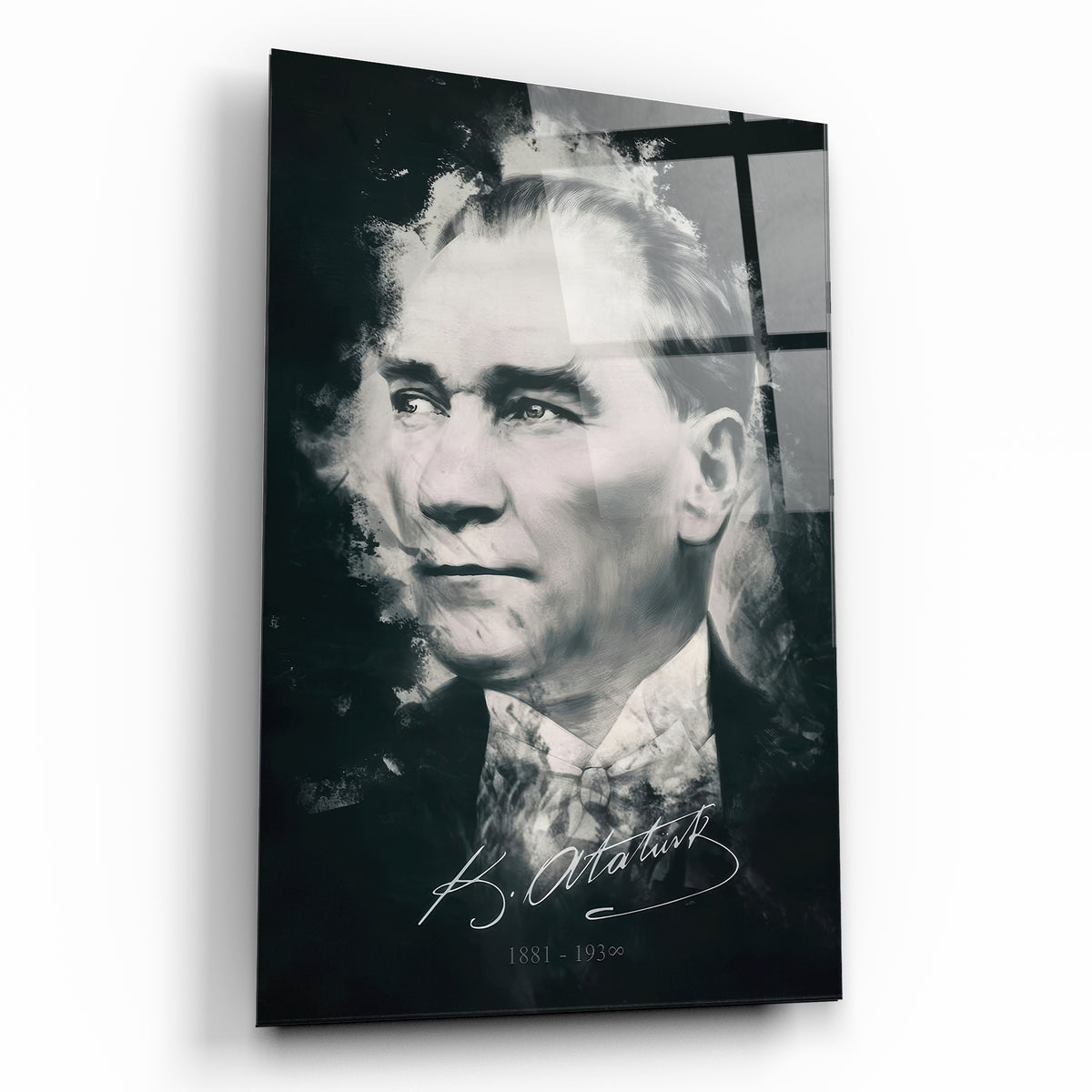 Siyah beyaz sanatsal Atatürk portresi cam tablo