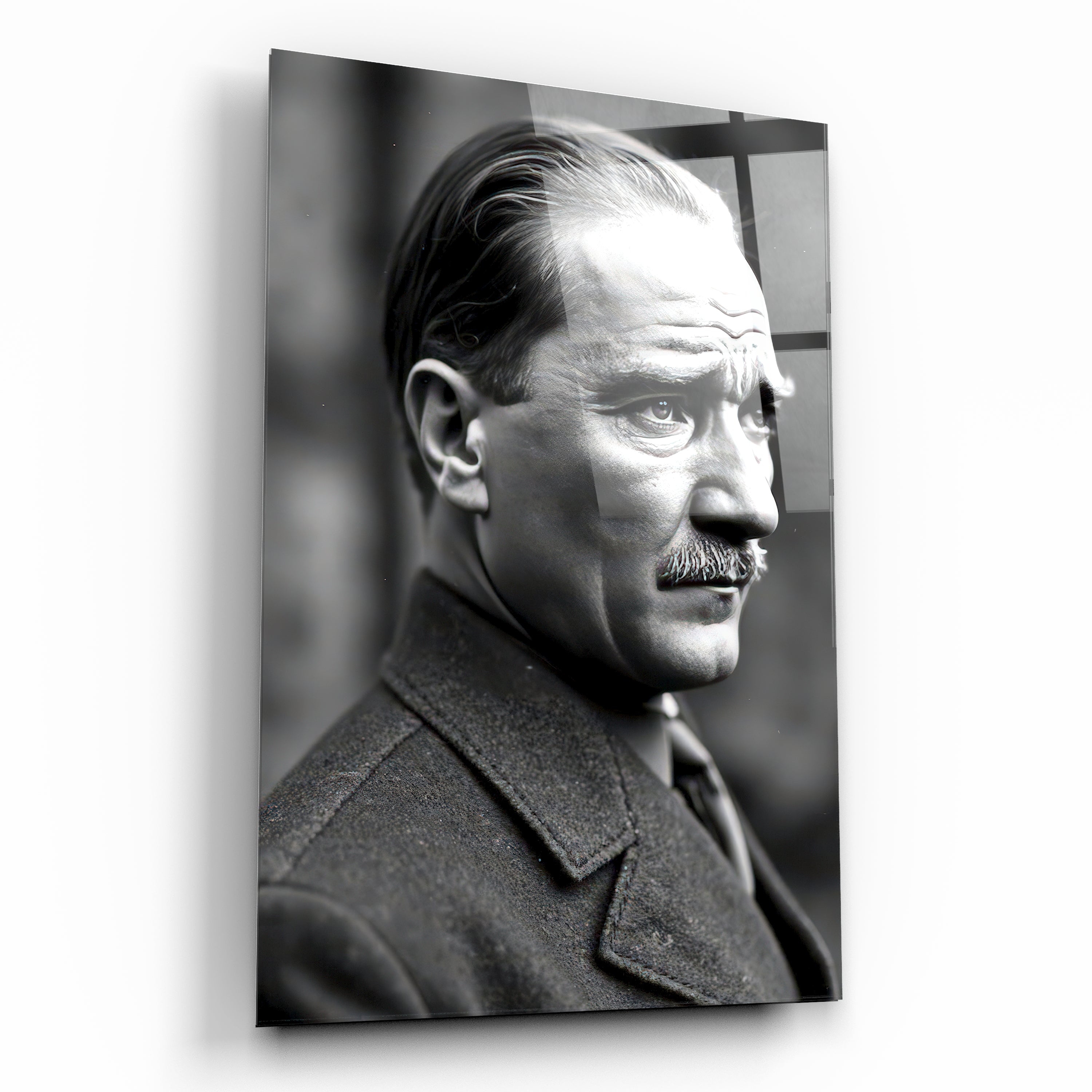 Atatürk Cam Tablo | Takım Elbiseli 2
