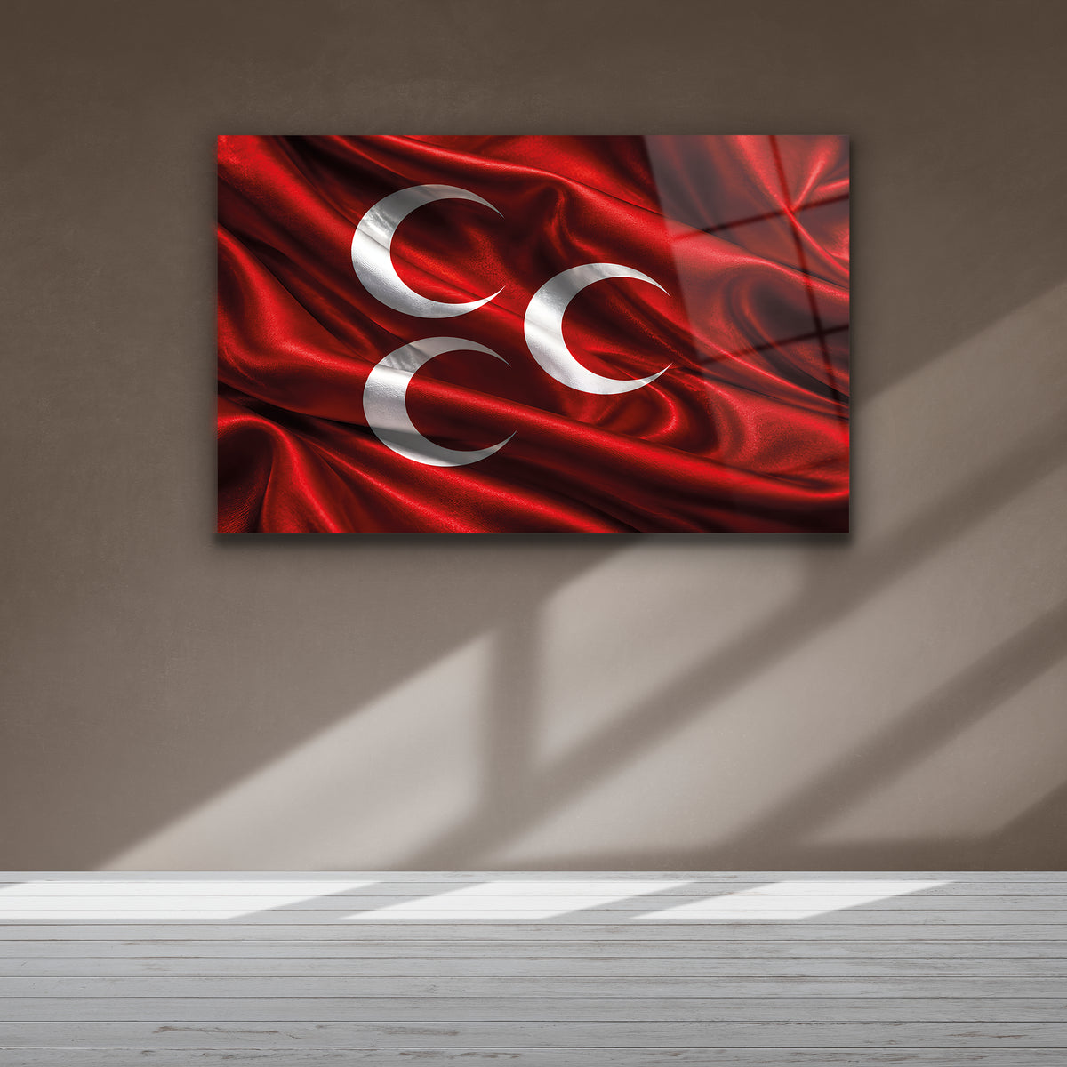 Yatay üç hilal motifli kırmızı cam duvar dekorasyonu
